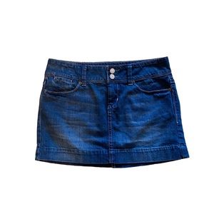 American Eagle Outfitters 100% Cotton Rigid Denim Jean Mini Skirt Size 2